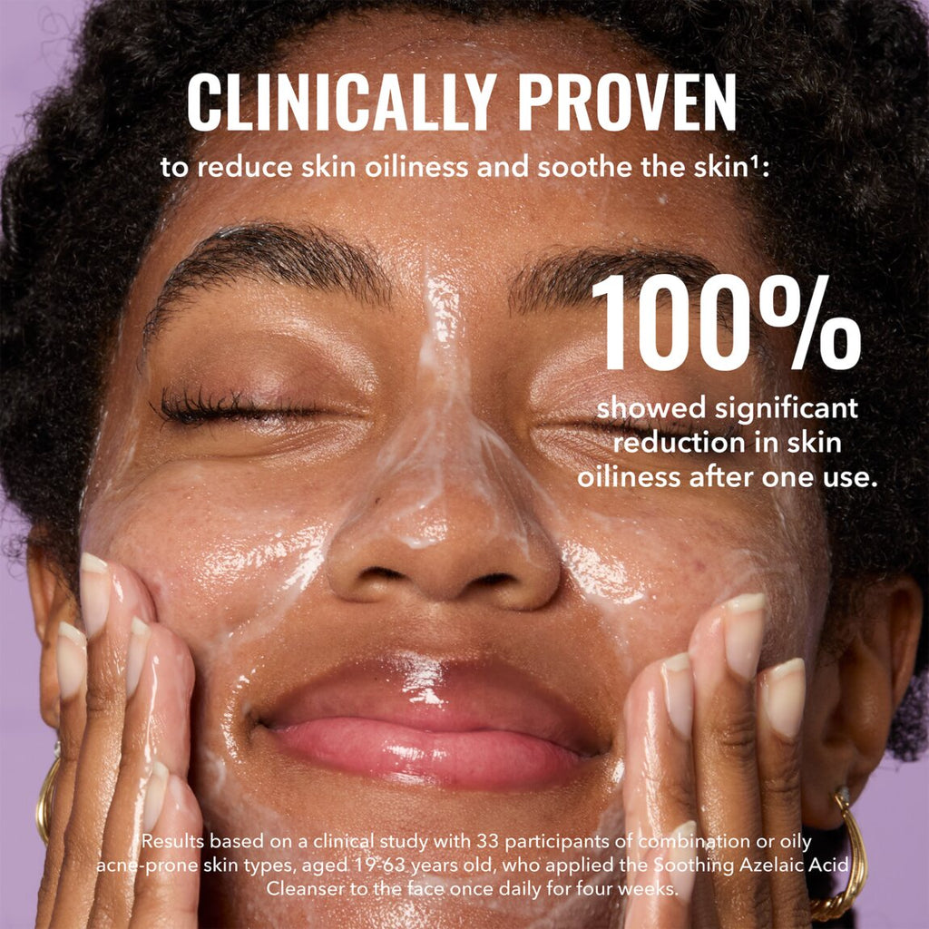 Soothing Azelaic Acid Cleanser D7